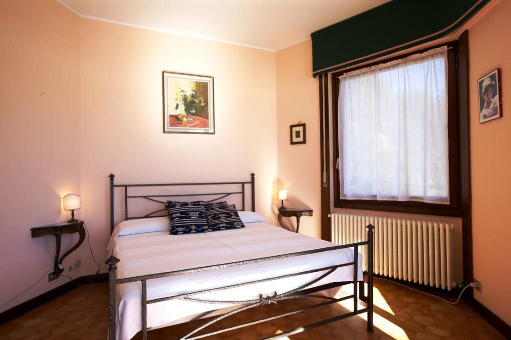 ורבאניה Villa Camelia מראה חיצוני תמונה